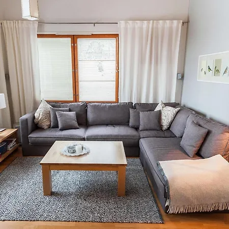 Karhunvartijan Tupa A6 By Interhome Ruka